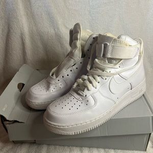 Air Force 1 High 07’
